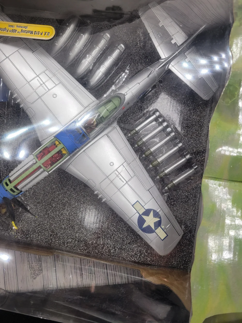 Forces of Valor 1:32 scale diecast model of a P-51D Mustang.